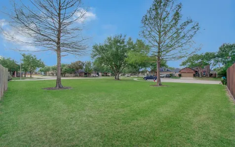 509 Redbridge Lane League City TX 77573
