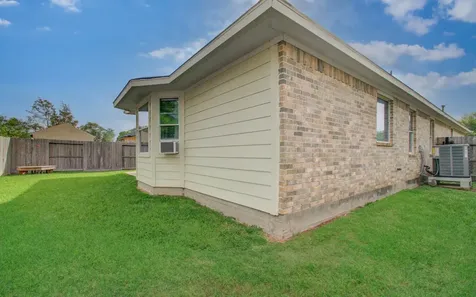 509 Redbridge Lane League City TX 77573
