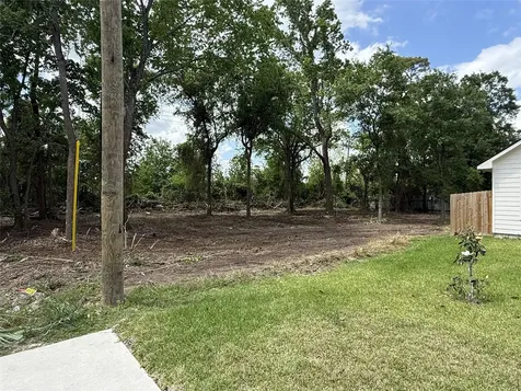 8003 Bigwood Street Houston TX 77078