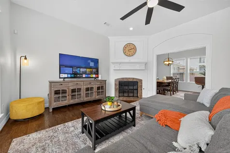 1505 Wentworth Street Houston TX 77004