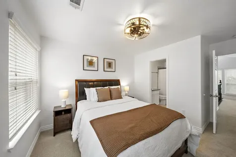 1505 Wentworth Street Houston TX 77004