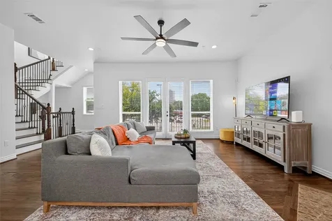 1505 Wentworth Street Houston TX 77004