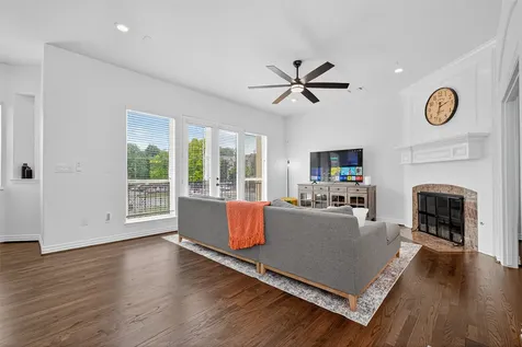1505 Wentworth Street Houston TX 77004