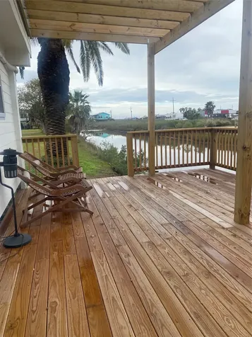 1168 N Tinkle Lane Crystal Beach TX 77650