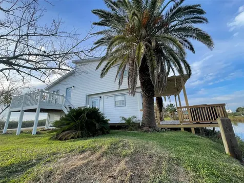 1168 N Tinkle Lane Crystal Beach TX 77650