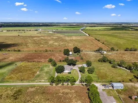 255 County Road 141 Bay City TX 77414