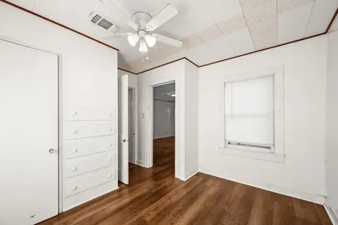 209 3rd Avenue Columbus TX 78934