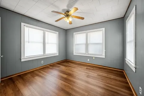209 3rd Avenue Columbus TX 78934