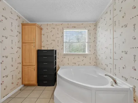 4 Ripple Creek Drive Huntsville TX 77320