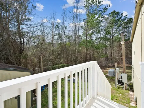 4 Ripple Creek Drive Huntsville TX 77320