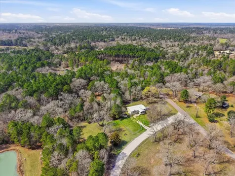 4 Ripple Creek Drive Huntsville TX 77320