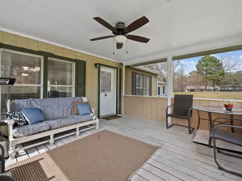 4 Ripple Creek Drive Huntsville TX 77320