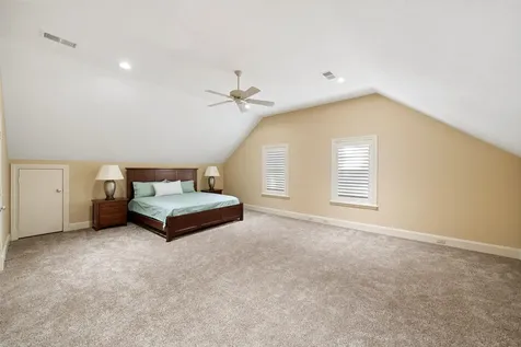 42 Forest Green Trail Kingwood TX 77339