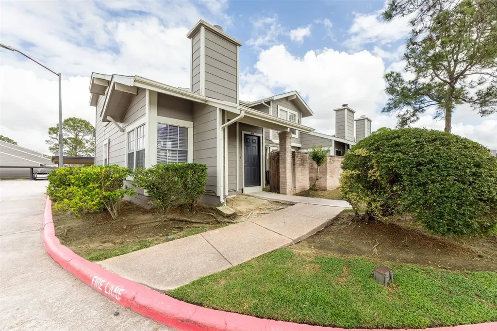 12241 Coppertree Lane Houston TX 77035