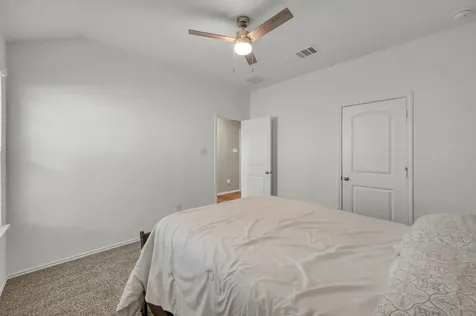 319 Chateau Bay Lane Crosby TX 77532