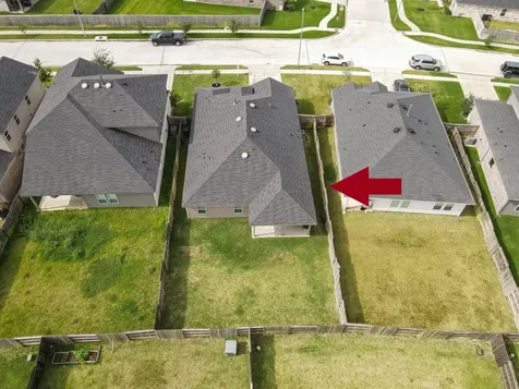 319 Chateau Bay Lane Crosby TX 77532