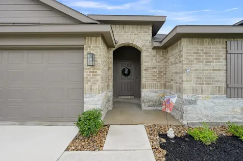 319 Chateau Bay Lane Crosby TX 77532