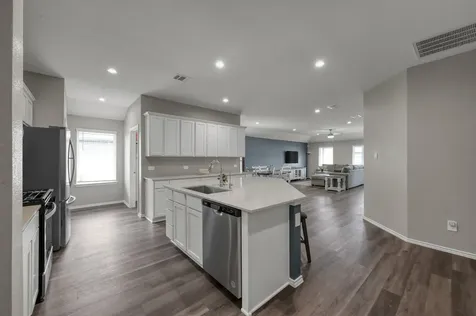 319 Chateau Bay Lane Crosby TX 77532