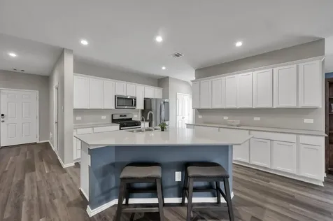 319 Chateau Bay Lane Crosby TX 77532