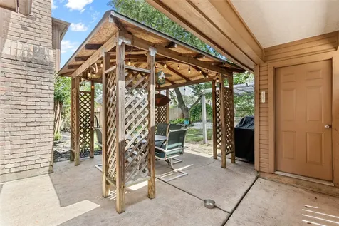3511 Shanemoss Court Houston TX 77068