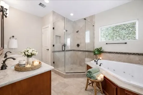 1112 Peveto Street C Houston TX 77019