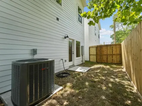 1448 Dewalt Street Houston TX 77088