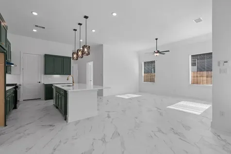 12139 Canal View Boulevard Mont Belvieu TX 77580