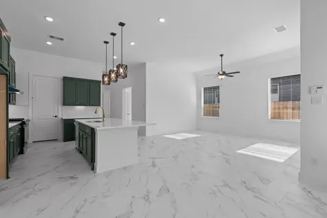 12139 Canal View Boulevard Mont Belvieu TX 77580