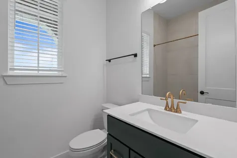 12139 Canal View Boulevard Mont Belvieu TX 77580