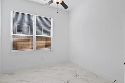 12139 Canal View Boulevard Mont Belvieu TX 77580