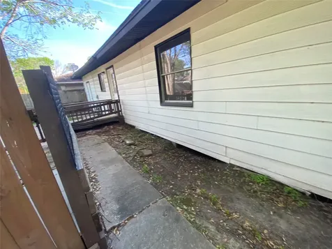 822 Harvard Street Deer Park TX 77536