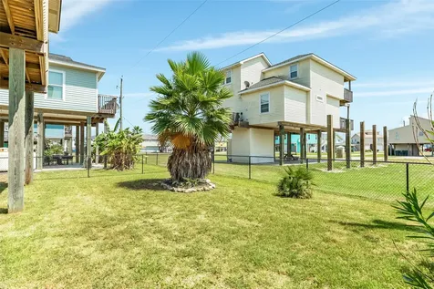 23171 Fresca Street Galveston TX 77554