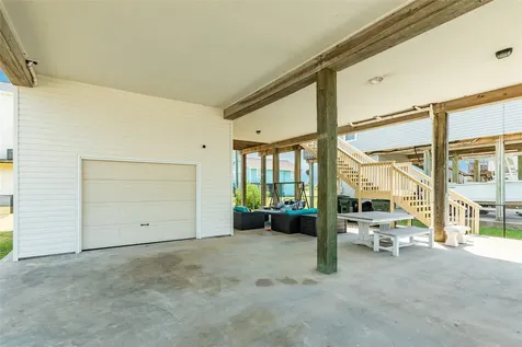 23171 Fresca Street Galveston TX 77554
