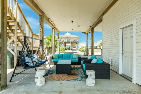 23171 Fresca Street Galveston TX 77554