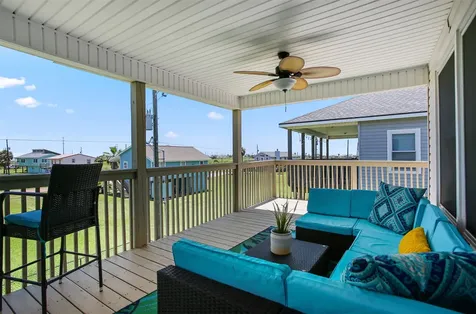 23171 Fresca Street Galveston TX 77554