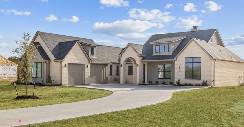 5656 Mill Water Court Bryan TX 77808
