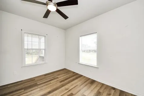 9325 Grady Street Houston TX 77016