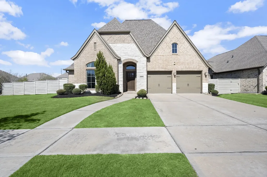 4326 Bluewood Court Manvel TX 77578