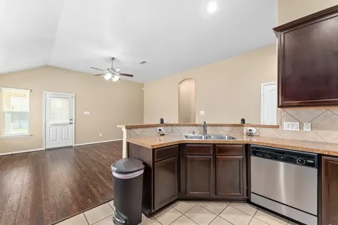 2430 Blue Reef Drive Katy TX 77449