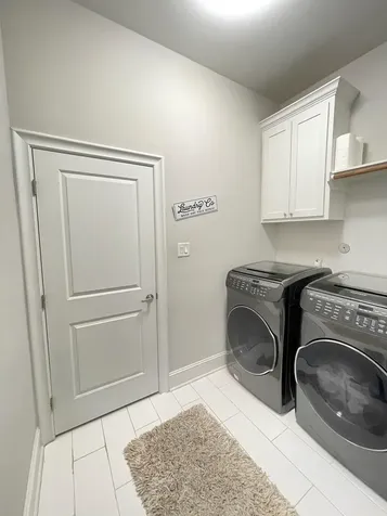 913 Eleanor Street Houston TX 77009