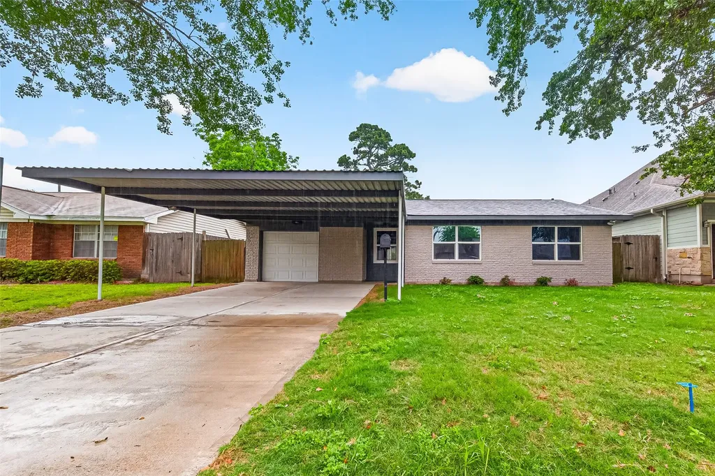 5210 Verdome Lane Houston TX 77092