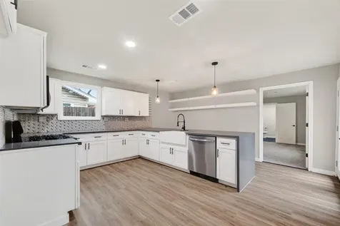 5210 Verdome Lane Houston TX 77092