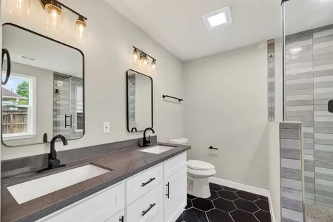 5210 Verdome Lane Houston TX 77092