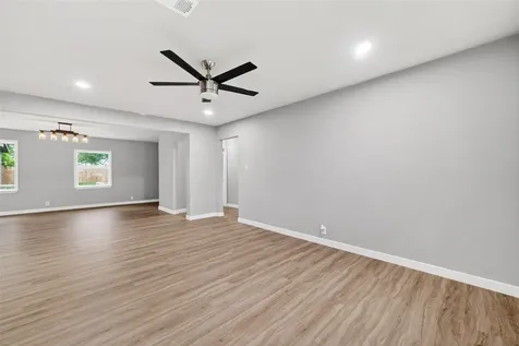 5210 Verdome Lane Houston TX 77092