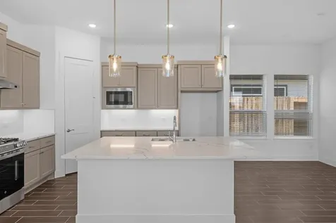 11827 Benes Drive Mont Belvieu TX 77523