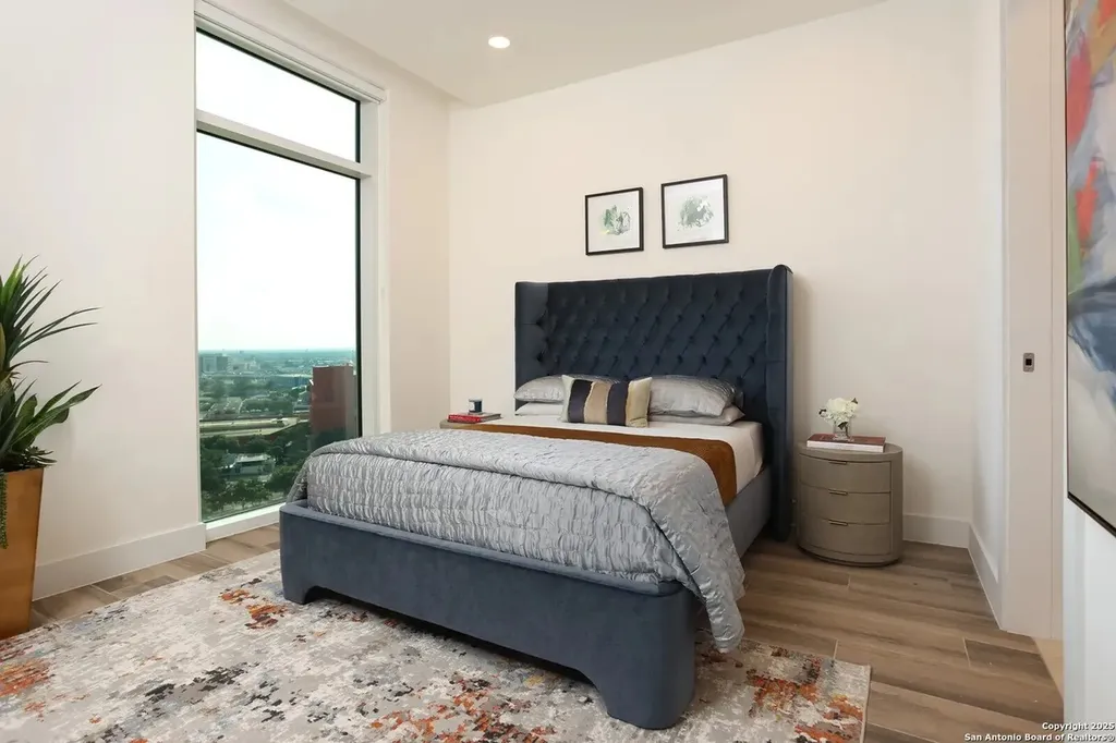 123 Lexington Avenue 1210 San Antonio TX 78205