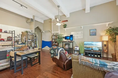 2400 Mechanic Street 103 Galveston TX 77550