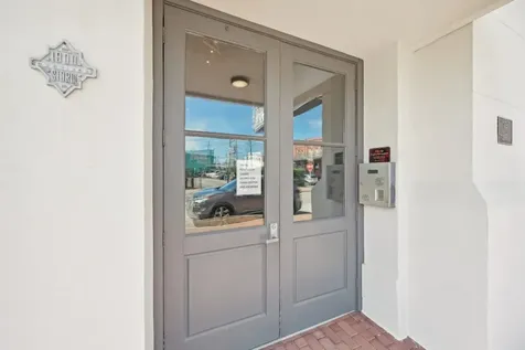 2400 Mechanic Street 103 Galveston TX 77550