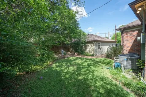 3702 Sunset Boulevard West University Place TX 77005