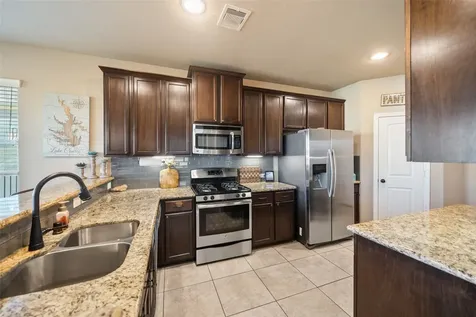 10744 S Lake Mist Lane Willis TX 77318